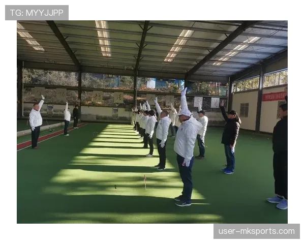 开球规则详解：裁判判罚标准与正确执行流程解析